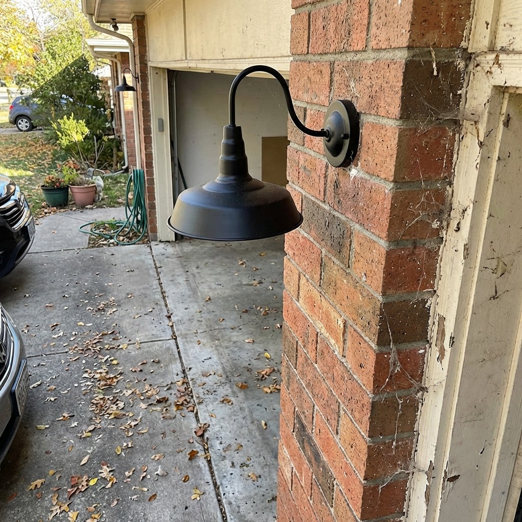Korvi wall light mounted on a brick exterior