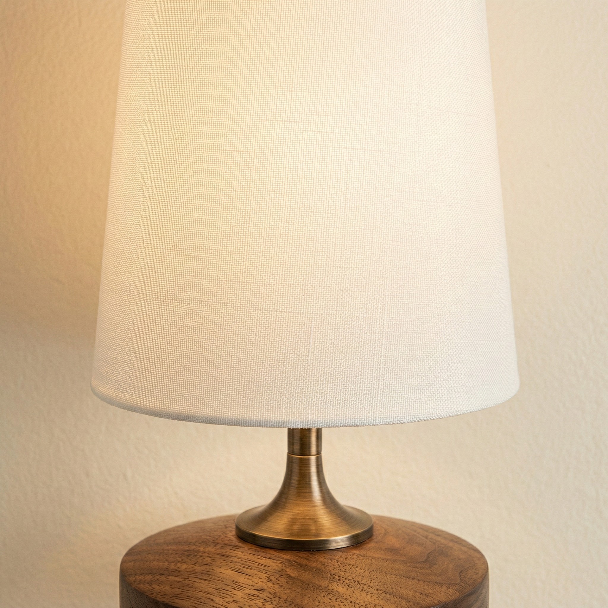 Diora Hour Rho fabric shade close-up