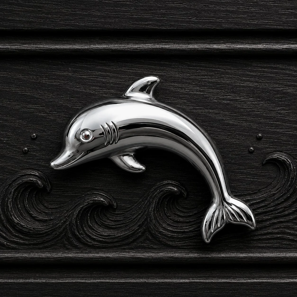 Dolphin cabinet handle in Chrome