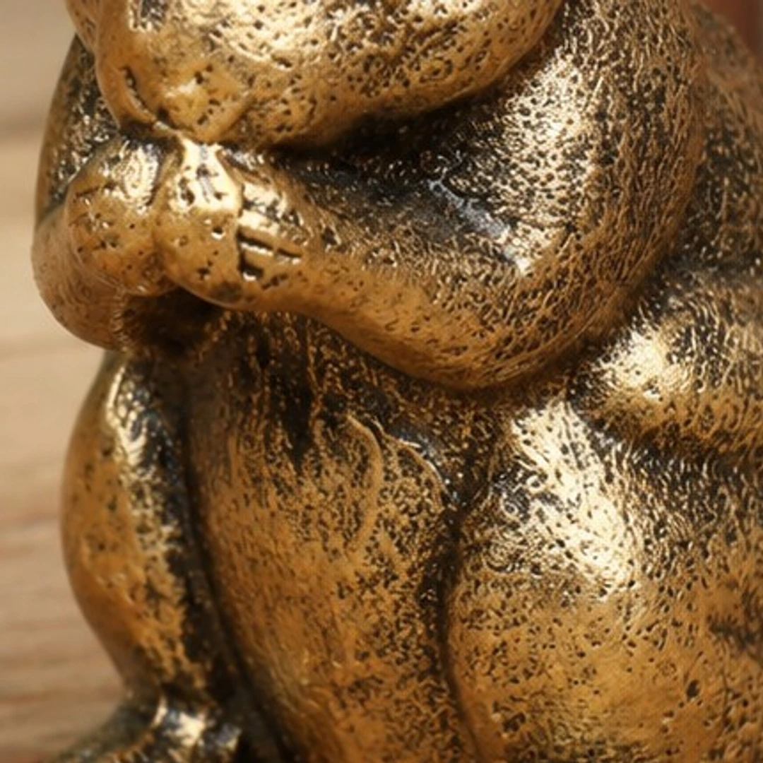 Guardian door stopper front paws and cast iron surface detail