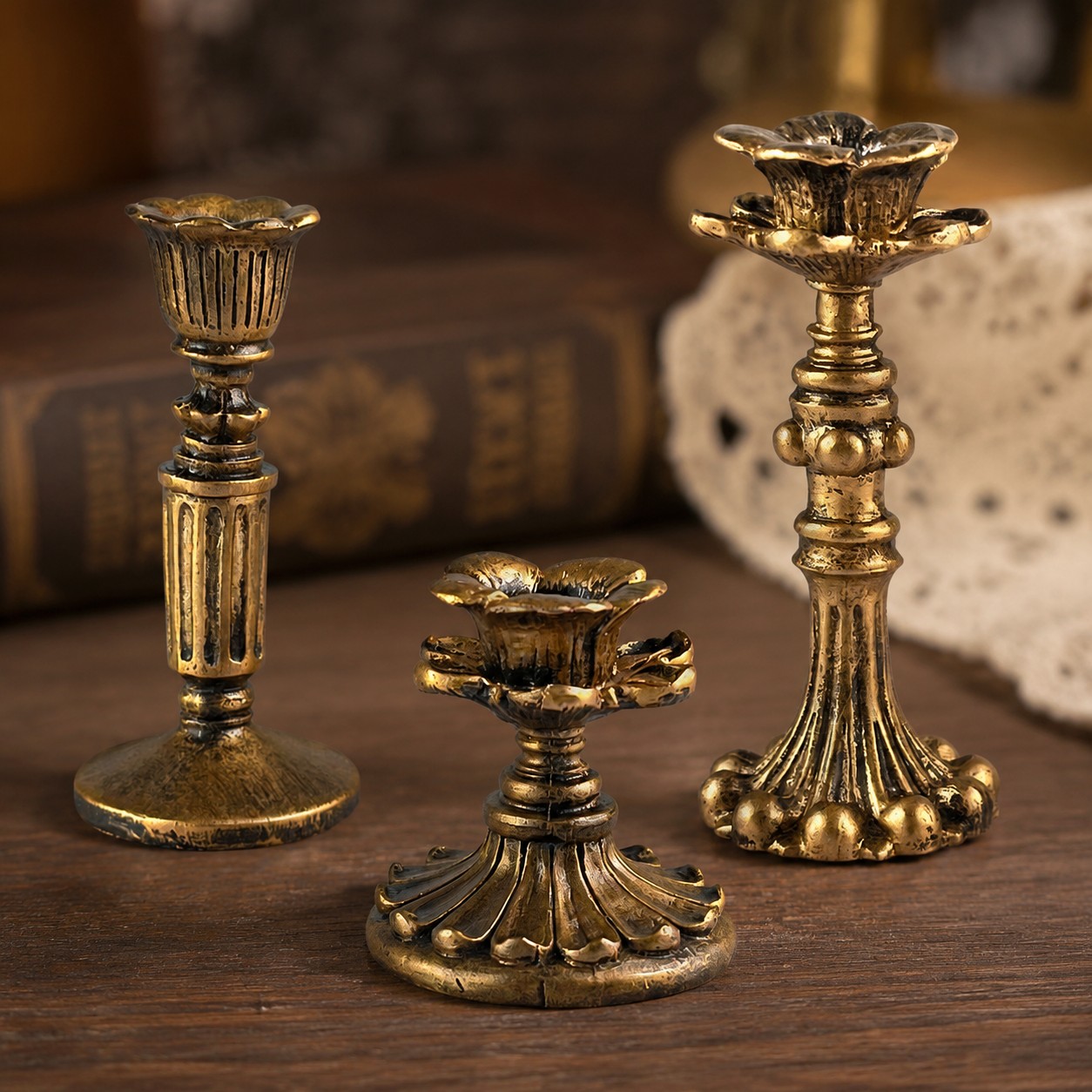 Aura antique copper candlestick holder three-piece set