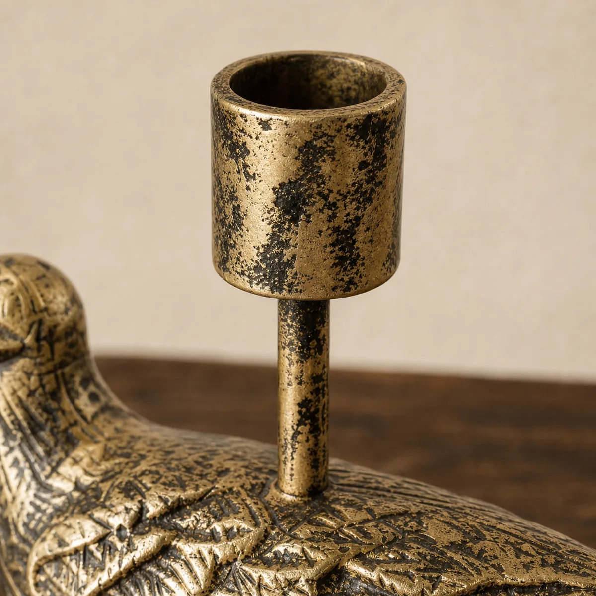 Close-up of candle cup and support structure