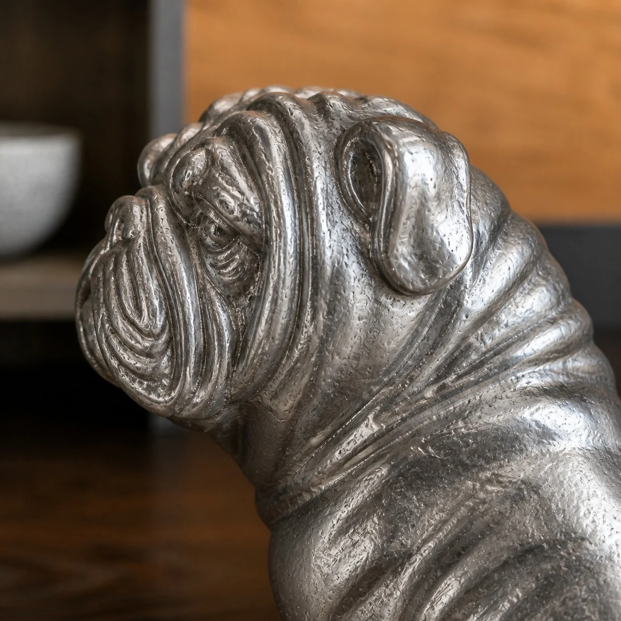 Floxo white copper bulldog detail profile