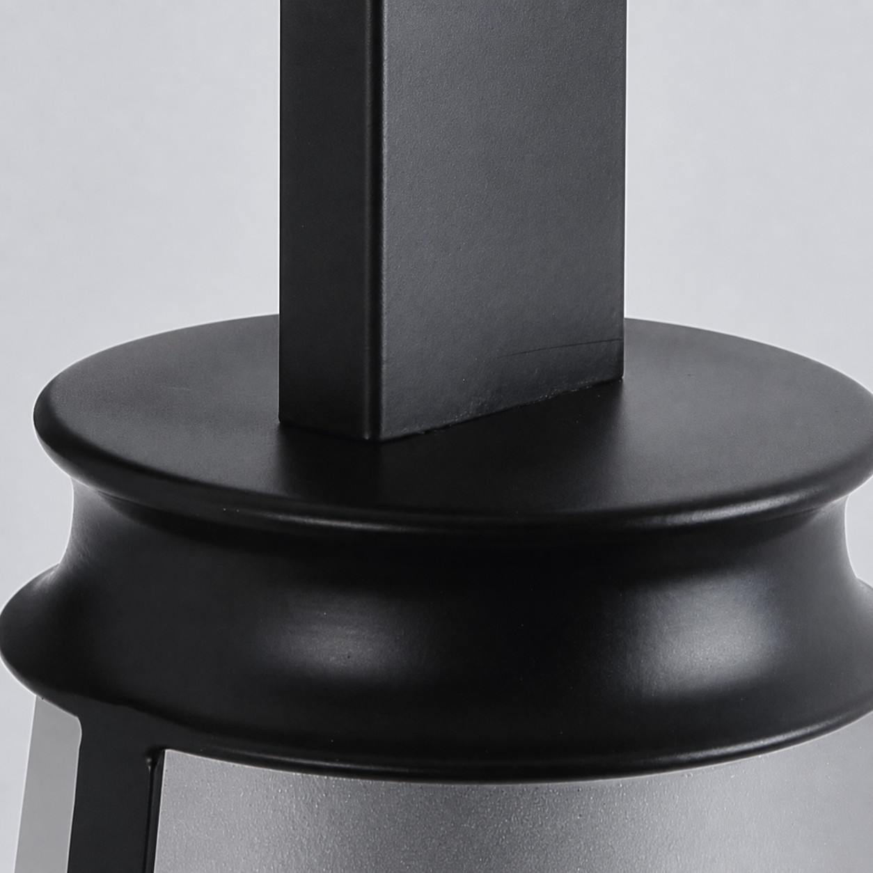 Vintage Black Outdoor Wall Lantern 3