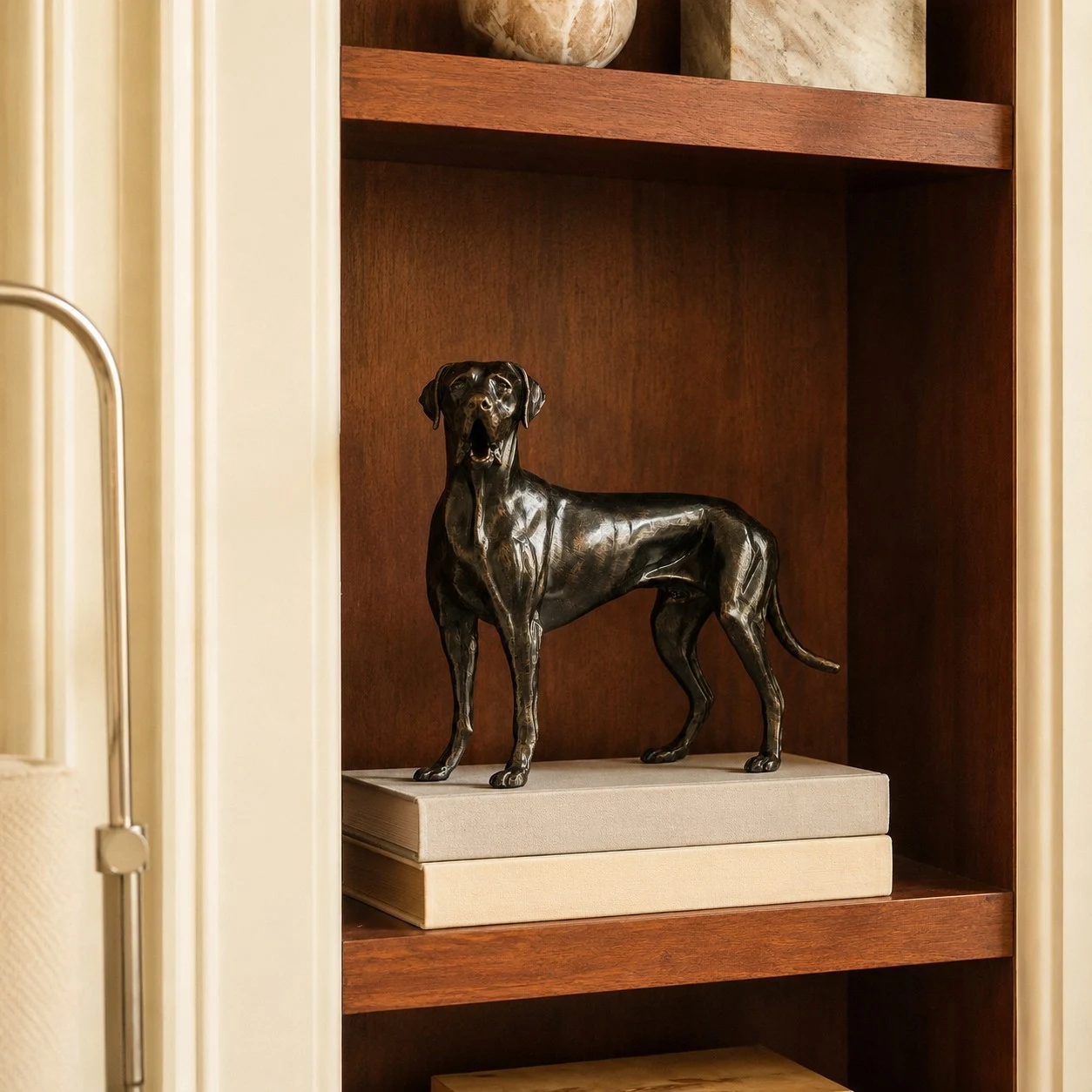 Floxo scene standing bookshelf