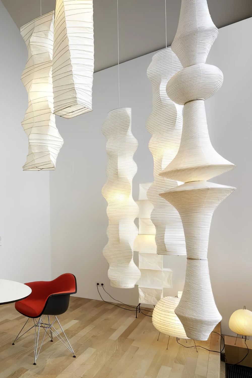 White Handcrafted Mulberry Paper Swag Light product setting