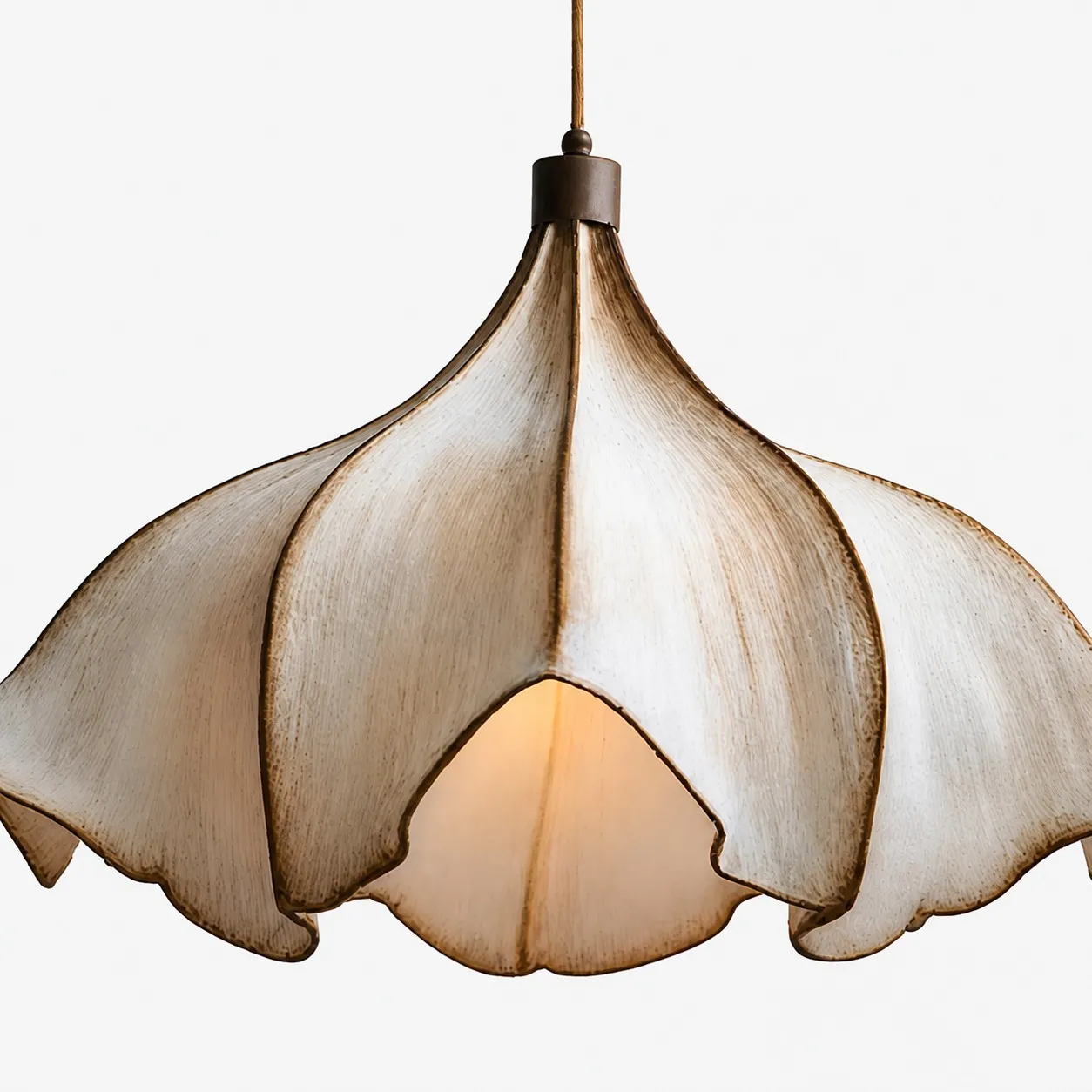 Detail image showing petal shade surface, dyed edge, and top fitting.