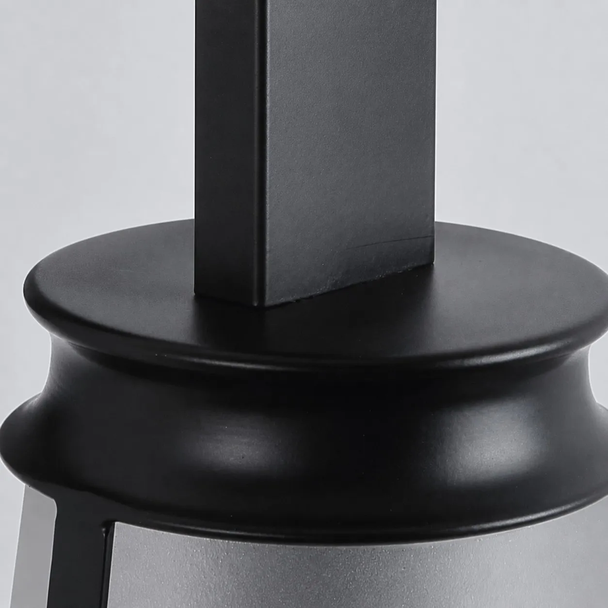 Visible construction detail of the vintage black outdoor wall lantern 3