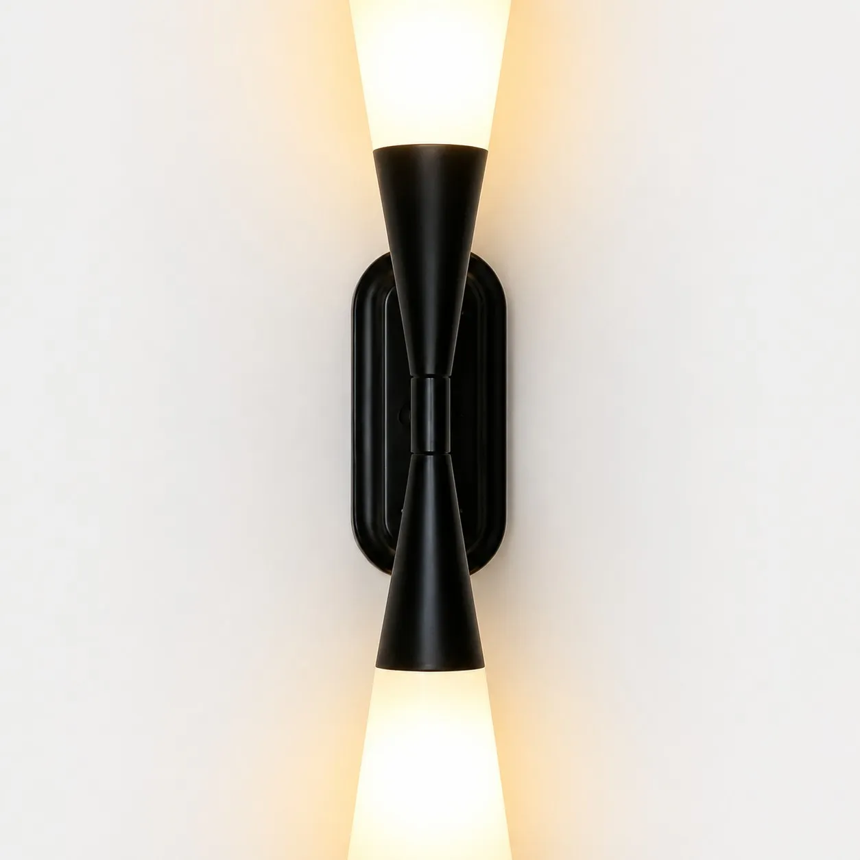 detail lit backplate