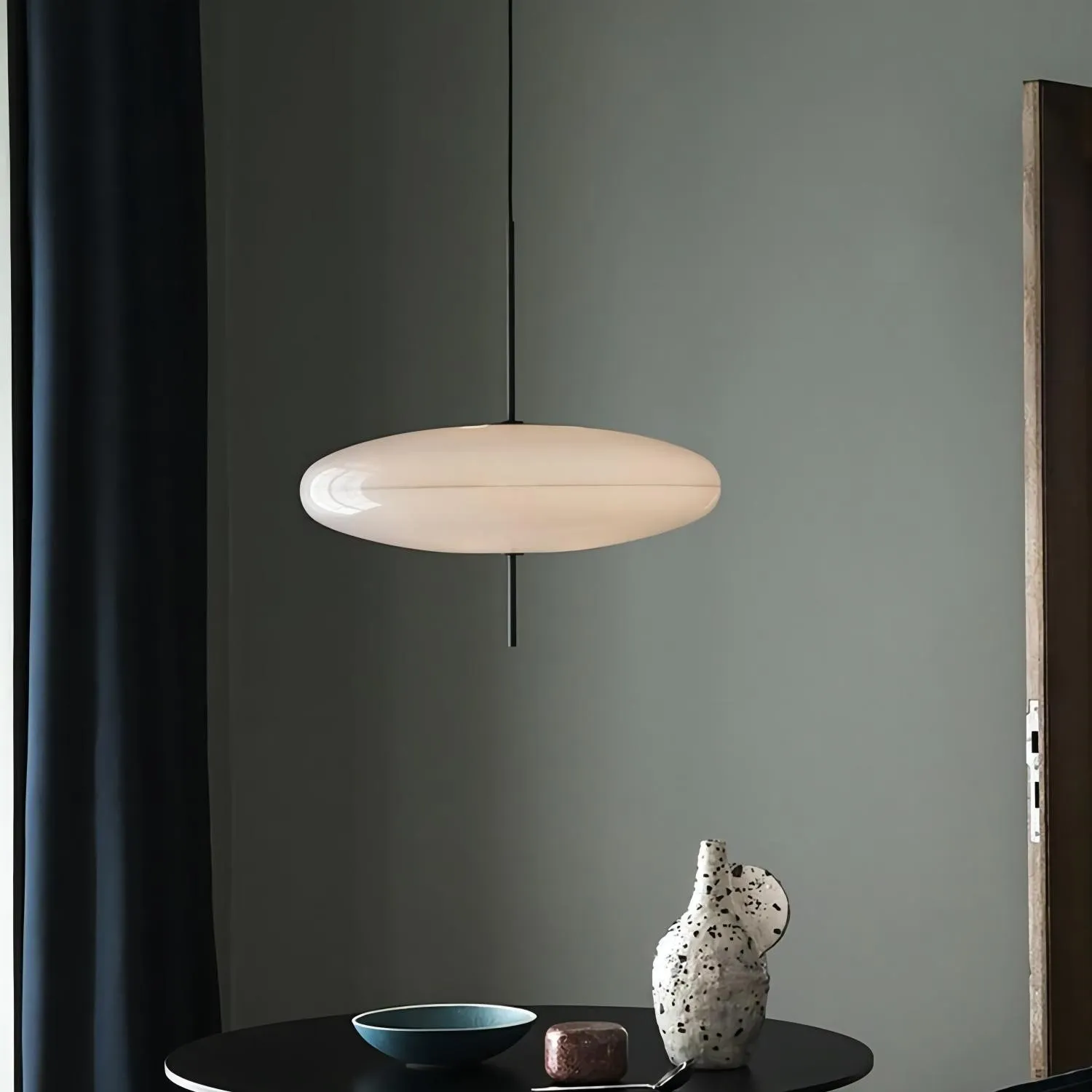 Model Minimalist 2065 Pendant Light