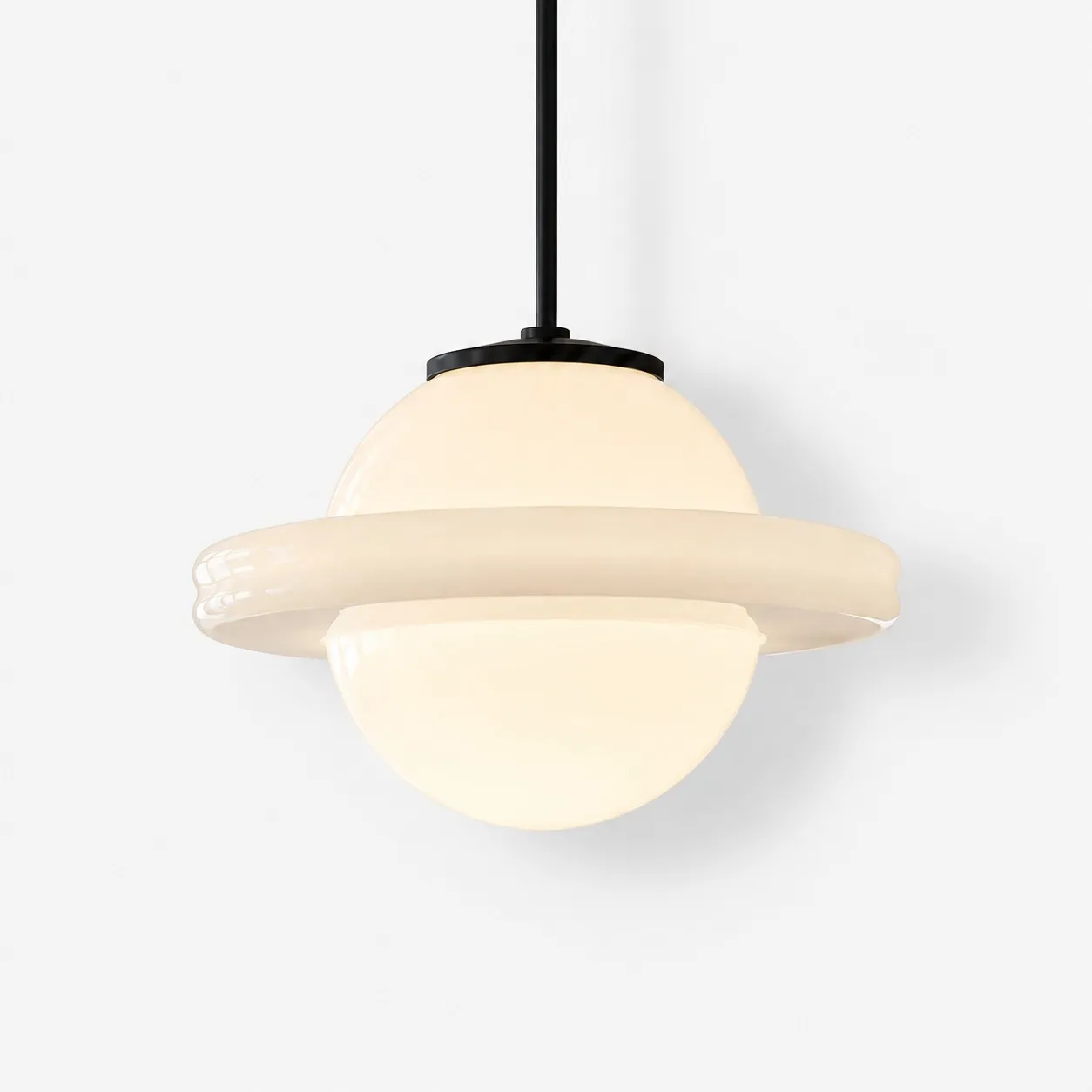 Vexrona milk glass pendant Model F